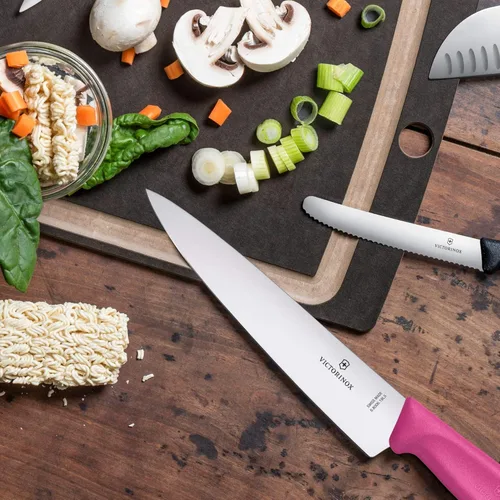 Miniatura 6 de Victorinox Swiss Classic, Cuchillo de trinchar, hoja extraafilada, borde recto, 7.5 in, mango de plástico, acero inoxidable, rosa