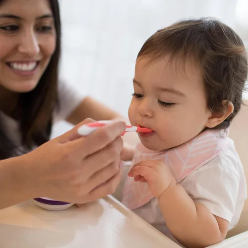 Miniatura 5 de Dr. Brown's cucharas para niños pequeños con punta suave, paquete de 6, multicolor