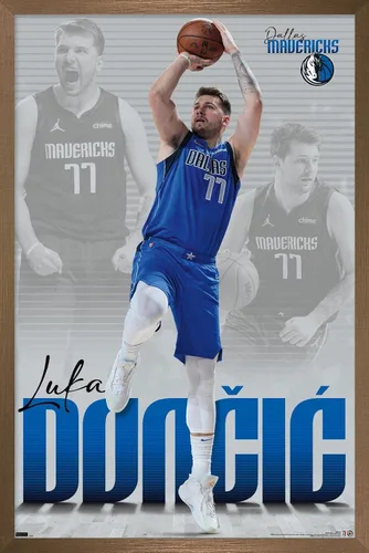 Miniatura 15 de Trends International NBA Dallas Mavericks - Póster de pared de Luka Doncic 22, 22.375 x 34 pulgadas, versión enmarcada en negro Versión con marco