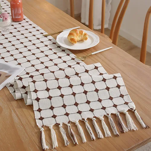 Miniatura 2 de Hsvanyr Centros de mesa rústicos con borlas rectangulares bordadas para cocina, 13 x 63 pulgadas, mantel blanco con cuadros de búfalo marrón café