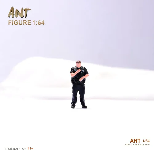 Miniatura 4 de Figuras en miniatura a escala 1:64, figura de acción de diorama, gente pequeña, accesorios de escena de resina, muñequeras, figuras de miniaturas