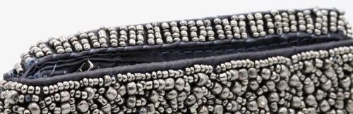 Miniatura 2 de Clutch con cuentas de peltre bolso grande de noche pulsera comercio justo y hecho a mano