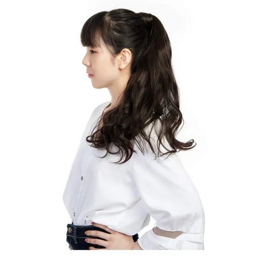 Miniatura 8 de Lelinta Extensión de cola de caballo rizada ondulada de 18 pulgadas para mujer, extensión de pelo sintético rubio ceniza mezcla Giner