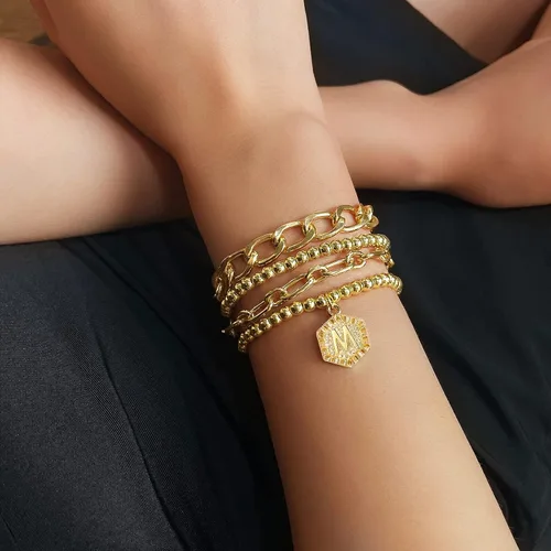 Miniatura 4 de Pulseras chapadas en oro para mujer, pulseras con inicial de oro, juego de pulseras apilables de cuentas en capas de oro, pulseras lindas, Ágata
