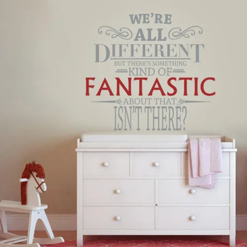Miniatura 9 de We're All Different - Fantastic Mr. Fox - Calcomanía de pared con texto en vinilo (pequeño, fantástico: marrón, letras: blanco)