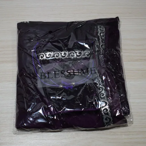 Miniatura 7 de BLESSUME Paño de mesa de tarot de altar adivinación Wicca paño de terciopelo con bolsa de tarot 24.4 x 24.4 pulgadas, morado