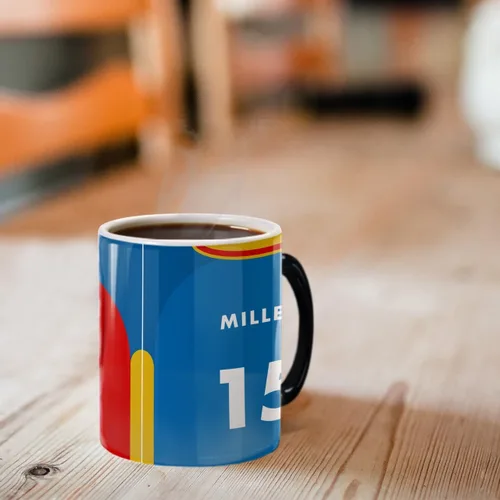 Miniatura 5 de Morphing Mugs Ted Lasso – AFC Richmond Jersey Design – Personalizar con nombre y número – Una taza de cerámica que cambia de color de 11 oz – Imagen