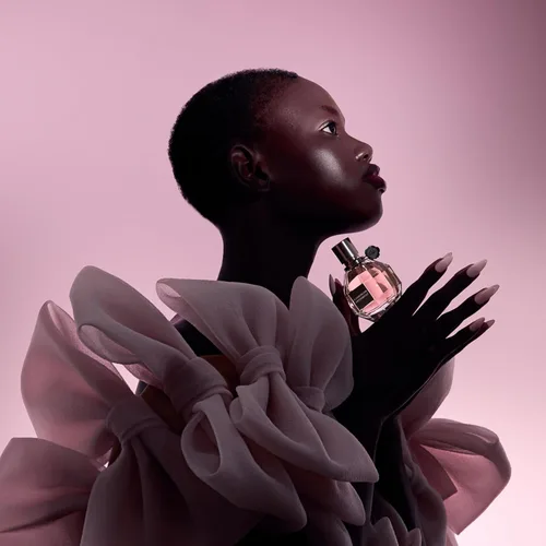 Miniatura 8 de Viktor&Rolf - Flowerbomb Eau de Parfum - Perfume para mujer - Floral y amaderado - Con notas de vainilla, jazmín y rosa