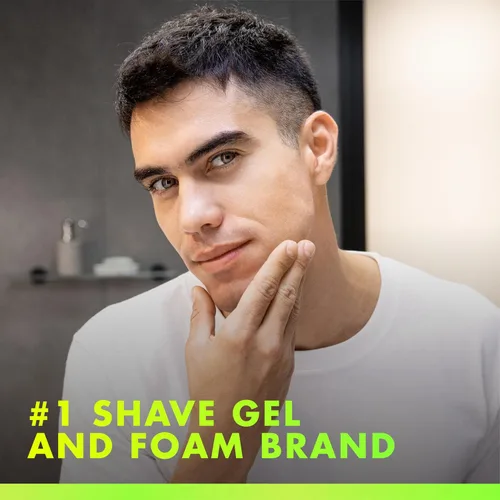 Miniatura 7 de Gillette Labs - Gel de afeitar espumoso rápido para hombres, sin alcohol, tinte y parabenos con vitamina B3 y algas marinas, refresca y calma