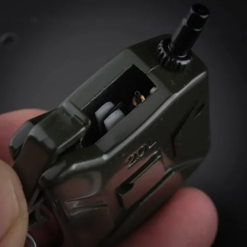 Miniatura 6 de Geniales llaveros encendedores de butano recargable, con forma de barril de gasolina, regalos únicos para hombres, velas de cumpleaños, accesorios