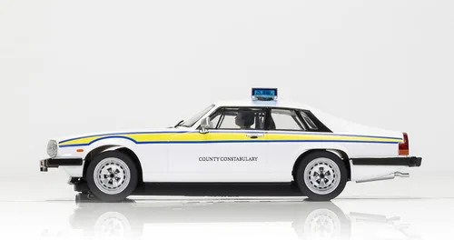 Miniatura 2 de Scalextric Jaguar XJS - Coche de carreras C4224 Slot 1:32, blanco, amarillo y azul
