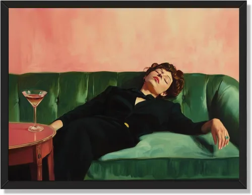 Miniatura 21 de Ripiyome Póster vintage de mujer en el sofá con Martini, lienzo victoriano y funky para pared, pintura al óleo estética de moda, impresión ecléctica
