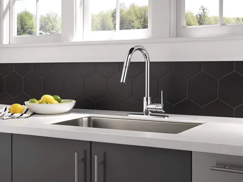 Miniatura 7 de Peerless Precept P188152LF - Grifo para fregadero de cocina con pulverizador extraíble, cromado Mate negro