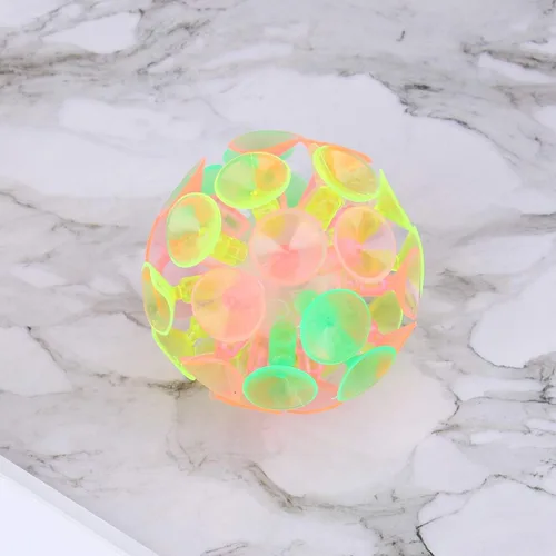 Miniatura 9 de STOBOK Divertida bola de ventosa: 4 bolas adhesivas de ventosa, juguetes coloridos juguetes novedosos para niños y niñas, recuerdos de fiesta