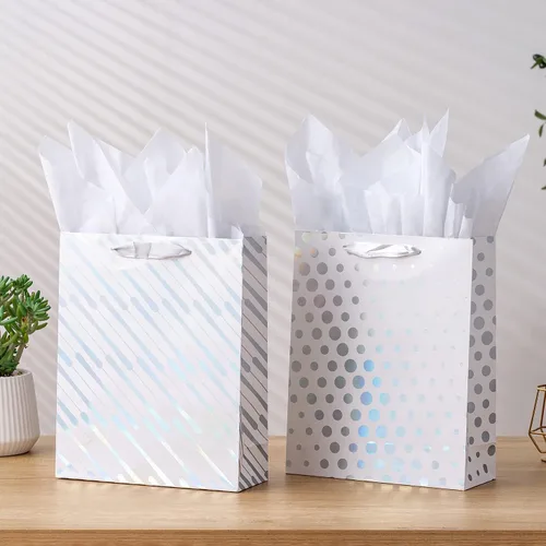 Miniatura 3 de SHIPKEY Paquete de 12 bolsas de regalo blancas, 10 x 4 x 13 pulgadas, bolsas de regalo blancas medianas surtidas, bolsas de regalo para regalos