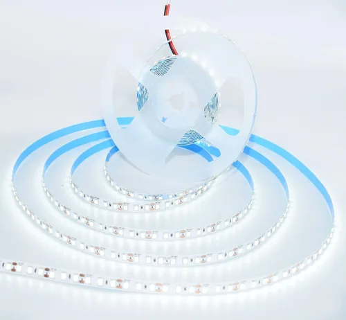 Tira de luces LED AC110-130V, regulable, 10,000 lúmenes, 16.4 pies, SMD 2835, 600 LED, impermeable, IP44, tira de cinta, más brillo que las tiras de
