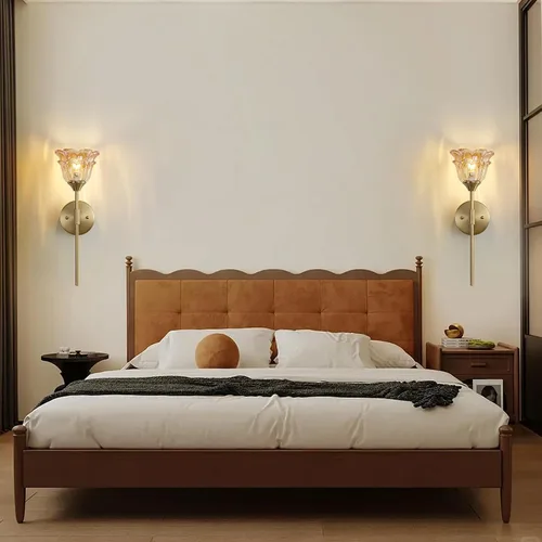 Miniatura 6 de Paquete de 2 apliques de pared dorados con modernas pantallas de vidrio ámbar, accesorios modernos de luz de pared de tocador de baño de mediados