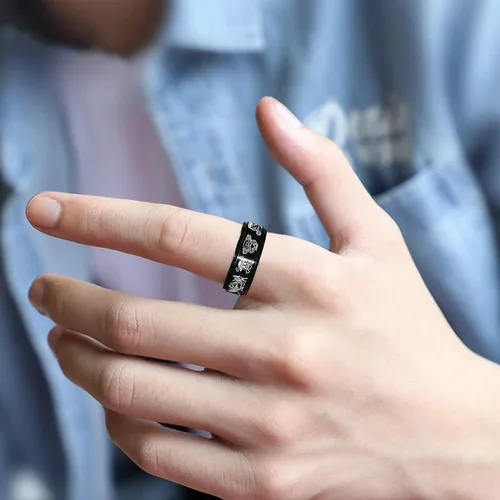 Miniatura 2 de Anillo de anime de una pieza para hombres y niños, anillo giratorio de acero inoxidable negro, sombrero de pajita, miembros de la tripulación