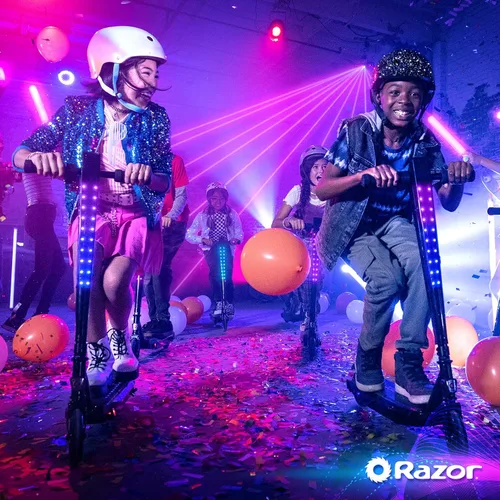 Miniatura 10 de Razor Sonic Glow Scooter eléctrico negro con luces LED y altavoz inalámbrico Bluetooth