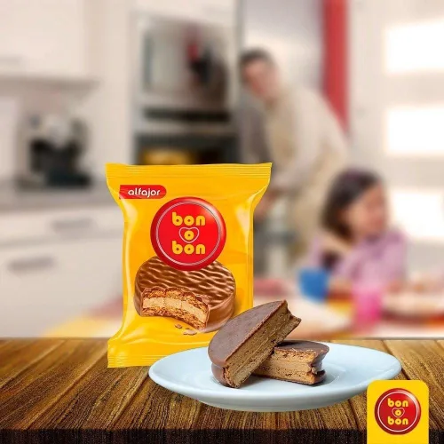 Miniatura 3 de ALFAJOR CON MANTECA DE MANÍ Y CHOCOLATE CON LECHE, 40 G / 2.1 OZ (PACK DE 12)