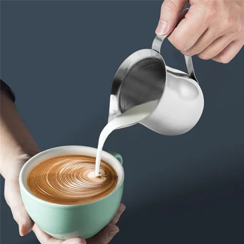 Miniatura 7 de KEILEOHO Paquete de 8 jarras pequeñas de metal de 3 onzas, jarra de crema de acero inoxidable, cremas en forma de campana con boquilla de vertido