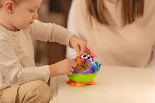 Miniatura 7 de Nuby 3-D Monster Snack Keeper