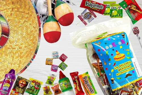 Miniatura 7 de Mezcla de dulces mexicanos Lucas (14 unidades) Variedad de agrios, dulces, picantes, incluye Lucas Skwinkles, Pelucas, Lucas Muecas, Baby Lucas