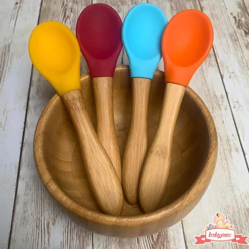 Miniatura 5 de Cucharas de bambú para bebé, paquete de 4 cucharas de destete para niños pequeños, cuchara de silicona con punta suave de mango de bambú, utensilio