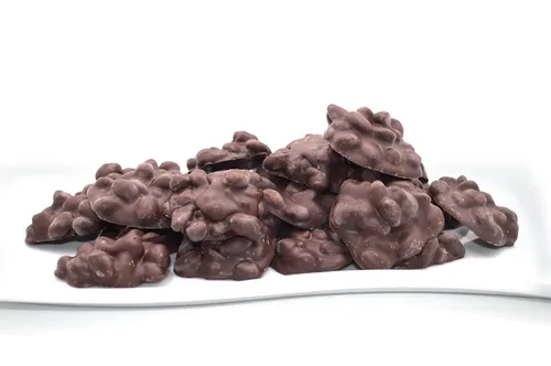 Miniatura 6 de US Sweets 75% racimos de macadamia de chocolate negro – Macademia cubierta de chocolate negro Regalo sabroso Hecho en pequeños lotes