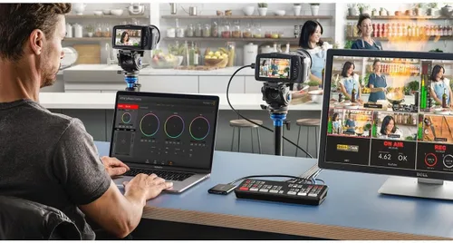 Miniatura 2 de Blackmagic Design ATEM Mini Pro HDMI - Conmutador para transmisión en directo (SWATEMMINIBPR)
