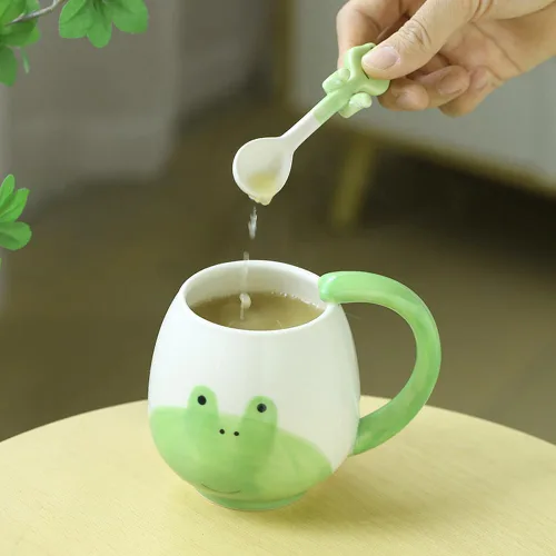 Miniatura 3 de Taza de café divertida de 15 onzas, taza de café de cerdo con cuchara, taza divertida de cerámica, regalo para mujeres y hombres, cumpleaños, Rana