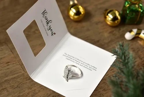 Miniatura 3 de AeraVida Anillo de plata de ley 925 con alas de ángel plegadas Heavenly Love