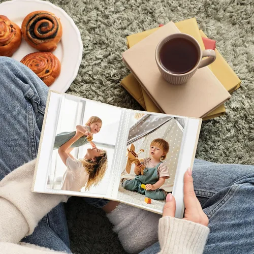 Miniatura 7 de Vienrose Álbum de fotos de bebé pequeño de 4 x 6 pulgadas, paquete de 2 mini libros de fotos con cubierta de lino, 26 páginas con capacidad para 52