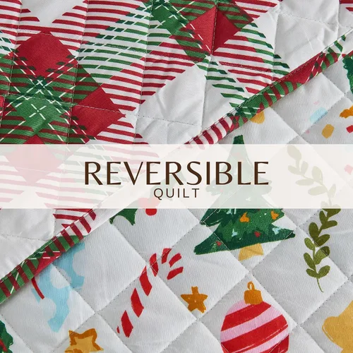 Miniatura 4 de Great Bay Home Juego de colcha de Navidad tamaño King con fundas - Estampados navideños vibrantes y alegres - Colcha reversible festiva de temporada