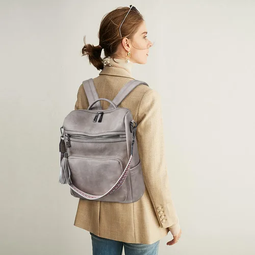 Miniatura 8 de OPAGE - Mochila de cuero para mujer, con borla de moda, bolso de hombro, mochila grande, bolsa de viaje, gris, L