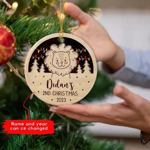 Miniatura 2 de Adorno de cerámica personalizado para la segunda Navidad de león para bebé, regalo de 2º adorno de árbol de Navidad de león para bebé, recuerdo