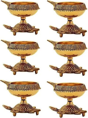 SATVIK - Juego de 6 piezas de tortuga Kuber de latón | Lámpara de aceite de latón virgen tradicional hecha a mano con grabado dorado para Puja,