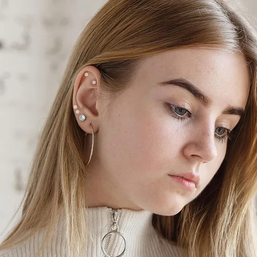 Miniatura 5 de TIESOME 48 retenedores de piercing transparentes, 15 estilos de aretes transparentes para deportes de trabajo, cirugía de acrílico con parte