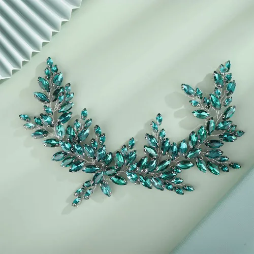 Miniatura 9 de Kercisbeauty Diadema de cristal azul con diamantes de imitación para boda, pieza de pelo plateado para mujeres y niñas, joyería para el cabello