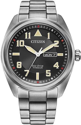 Miniatura 7 de Citizen Men's Eco-Drive Weekender Garrison Field Watch in Super Titanium