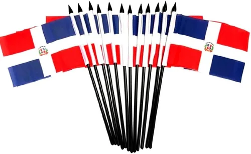 Miniatura 90 de Paquete de 12 banderas de escritorio de oficina en miniatura de poliéster internacional de 4 x 6 pulgadas, 1 docena de banderas pequeñas de 4 x 6