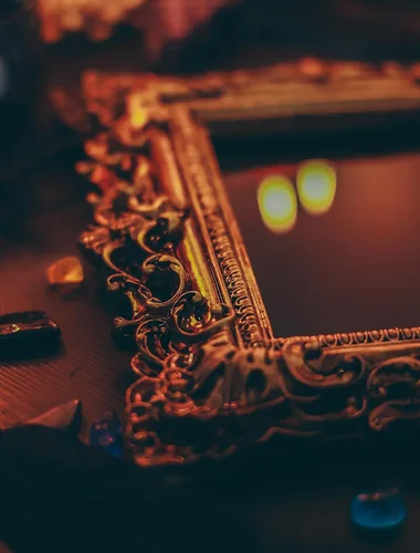 Miniatura 7 de Espejo rascador negro – Herramientas de brujería Kit de altar suministros para adivinación – Espejo cuadrado decorativo, marco dorado oscuro, 7.1