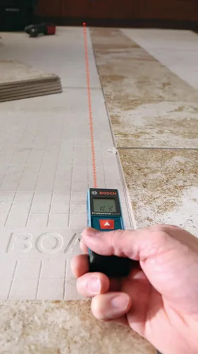 Miniatura 11 de Bosch GLM 20 compacto Medida de láser con visualización retroiluminada, 65