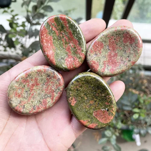 Miniatura 4 de Fekuar Piedra Natural de Cristal Unakita para el Pulgar, Piedra de Bolsillo Tallada a Mano para Alivio del Estrés y Meditación, en Forma Ovalada