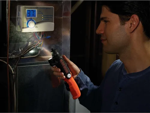 Miniatura 16 de BLACK+DECKER Destornillador inalámbrico con luz LED de 4V MAX, destornillador eléctrico con juego de 2 puntas (BDCSFL20C)