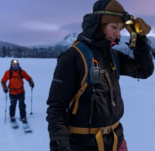 Miniatura 4 de Rocky Talkie Radio de Montaña - Walkie Talkie de Largo Alcance, Radio Portátil FRS, Vida de Batería de 4 Días, Máxima Durabilidad, Pack de 2