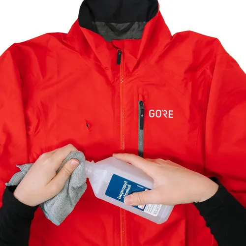 Miniatura 9 de GEAR AID Tenacious Tape Gore-TEX - Parches de tela para fijar rápidamente agujeros y desgarros en chaquetas, guantes, pantalones de lluvia y esquí