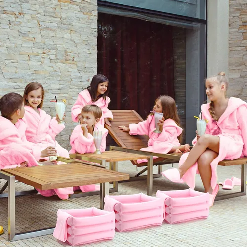Miniatura 5 de Kit de spa de 85 piezas, kit de arte de uñas, suministros para fiesta de pijamadas con bañera inflable de 12.5 x 12.5 pulgadas, toalla de baño