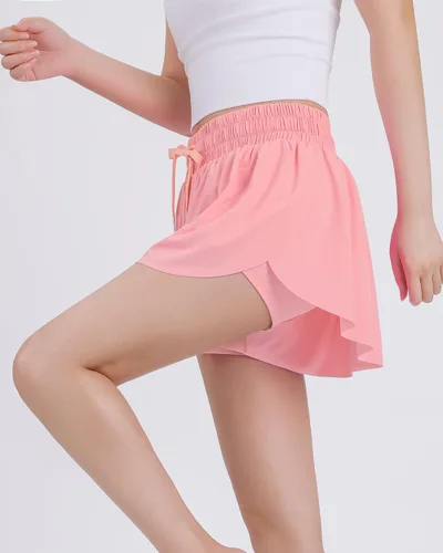 Miniatura 3 de JOCMIC Pantalones cortos fluidos para niñas, pantalones cortos de mariposa 2 en 1 con bolsillo interior para fitness y correr