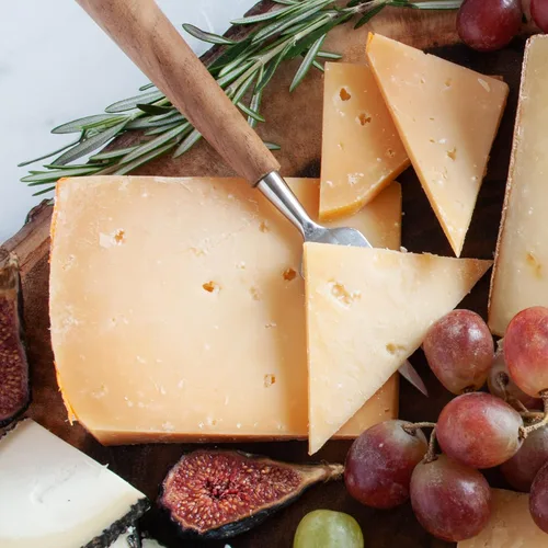 Miniatura 5 de muestra de alimentos igourmet lleno de especialidades internacionales - picnic perfecto - incluye una variedad de quesos gourmet mundial frijoles